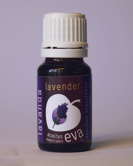 Extra lavender. Essential oil.