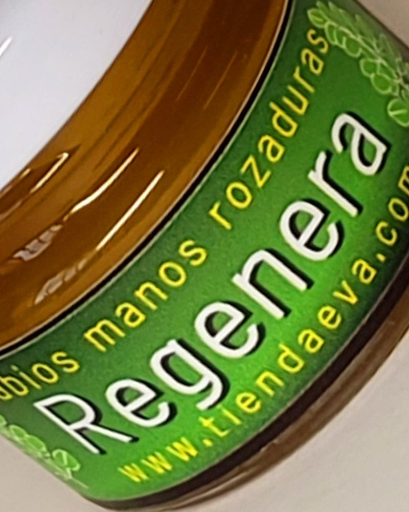 REGENERA. Crema nutritiva reparadora 32ml.